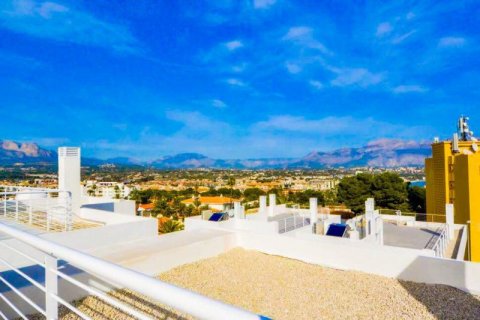 Villa zum Verkauf in Alfaz del Pi, Alicante, Spanien 3 Schlafzimmer, 314 m2 Nr. 43416 - Foto 3