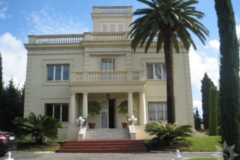 Villa zum Verkauf Barcelona, Spanien 3 Schlafzimmer, 420 m2 Nr. 41460 - Foto 4