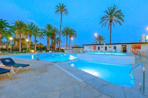 Hotel zum Verkauf in Benidorm, Alicante, Spanien 93 Schlafzimmer,  Nr. 43488 - Foto 4