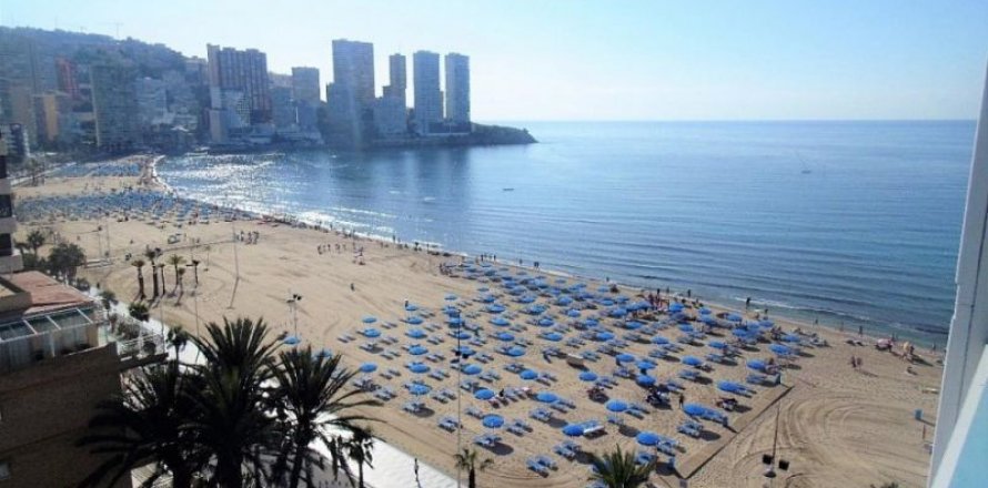 Wohnung in Benidorm, Alicante, Spanien 2 Schlafzimmer, 105 m2 Nr. 45509