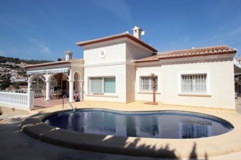 Villa zum Verkauf in Calpe, Alicante, Spanien 3 Schlafzimmer, 180 m2 Nr. 44723 - Foto 1