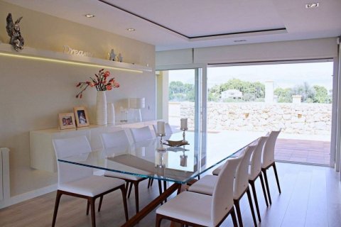 Villa zum Verkauf in Alfaz del Pi, Alicante, Spanien 7 Schlafzimmer, 554 m2 Nr. 44150 - Foto 9