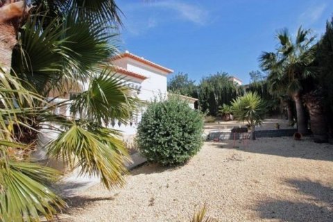 Villa zum Verkauf in Calpe, Alicante, Spanien 3 Schlafzimmer, 180 m2 Nr. 44723 - Foto 2