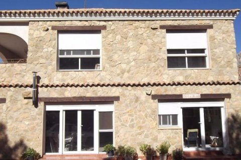 Villa zum Verkauf in Finestrat, Alicante, Spanien 6 Schlafzimmer, 620 m2 Nr. 45571 - Foto 2