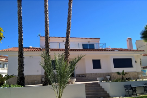 Villa zum Verkauf in Benidorm, Alicante, Spanien 5 Schlafzimmer, 350 m2 Nr. 44428 - Foto 1