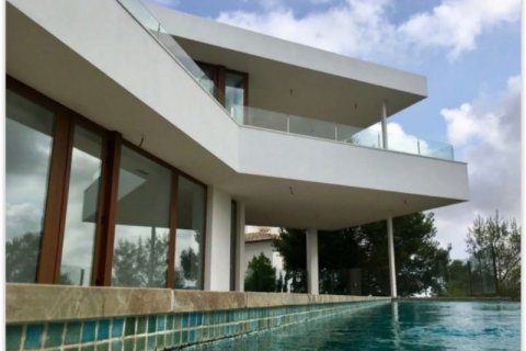 Villa zum Verkauf in Denia, Alicante, Spanien 4 Schlafzimmer, 455 m2 Nr. 43603 - Foto 1