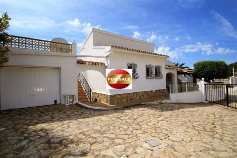 Villa zum Verkauf in Benissa, Alicante, Spanien 4 Schlafzimmer, 262 m2 Nr. 45248 - Foto 2