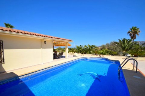 Villa zum Verkauf in Alfaz del Pi, Alicante, Spanien 4 Schlafzimmer, 230 m2 Nr. 42143 - Foto 2