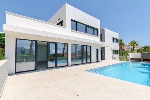 Villa zum Verkauf in Calpe, Alicante, Spanien 3 Schlafzimmer, 729 m2 Nr. 44259 - Foto 1