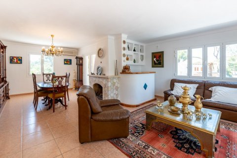 Villa zum Verkauf in Santa Ponsa, Mallorca, Spanien 6 Schlafzimmer, 270 m2 Nr. 47391 - Foto 16
