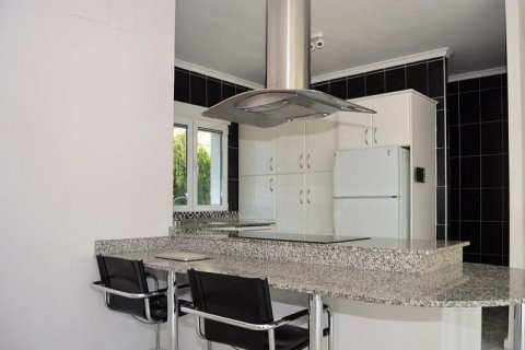 Villa zum Verkauf in Javea, Alicante, Spanien 3 Schlafzimmer, 250 m2 Nr. 45280 - Foto 9