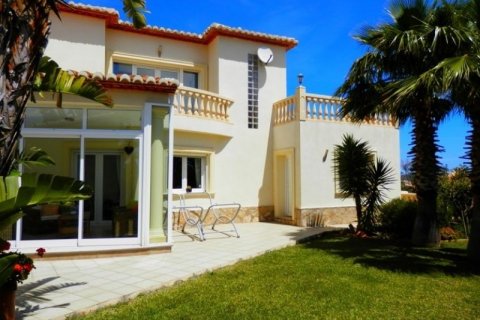 Villa zum Verkauf in Denia, Alicante, Spanien 3 Schlafzimmer, 234 m2 Nr. 45503 - Foto 6