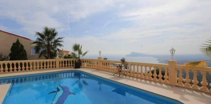 Villa in Altea, Alicante, Spanien 4 Schlafzimmer, 300 m2 Nr. 45617