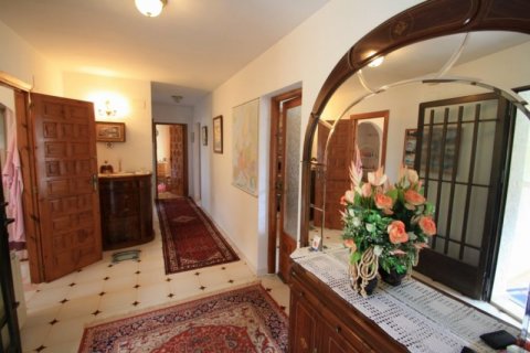 Villa zum Verkauf in Calpe, Alicante, Spanien 4 Schlafzimmer, 240 m2 Nr. 45623 - Foto 10