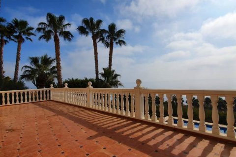 Villa zum Verkauf in El Campello, Alicante, Spanien 4 Schlafzimmer, 250 m2 Nr. 41687 - Foto 5