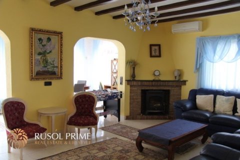 Villa zum Verkauf in Calpe, Alicante, Spanien 4 Schlafzimmer, 200 m2 Nr. 46749 - Foto 8