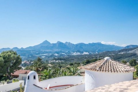 Villa zum Verkauf in Altea, Alicante, Spanien 5 Schlafzimmer, 365 m2 Nr. 43715 - Foto 4