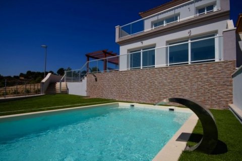 Villa zum Verkauf in Alicante, Spanien 3 Schlafzimmer, 132 m2 Nr. 43335 - Foto 4