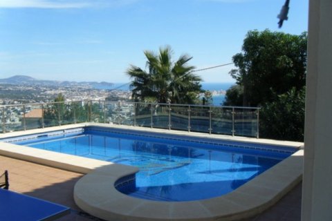 Villa zum Verkauf in Calpe, Alicante, Spanien 5 Schlafzimmer, 215 m2 Nr. 45647 - Foto 5