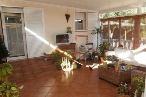 Villa zum Verkauf in La Nucia, Alicante, Spanien 6 Schlafzimmer, 350 m2 Nr. 44121 - Foto 8