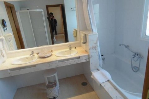 Hotel zum Verkauf in Altea, Alicante, Spanien 24 Schlafzimmer, 2062 m2 Nr. 46684 - Foto 7