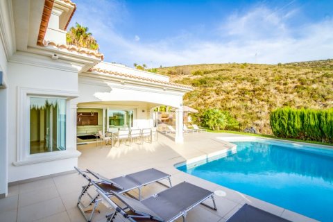 Villa zum Verkauf in Moraira, Alicante, Spanien 4 Schlafzimmer, 373 m2 Nr. 41940 - Foto 5