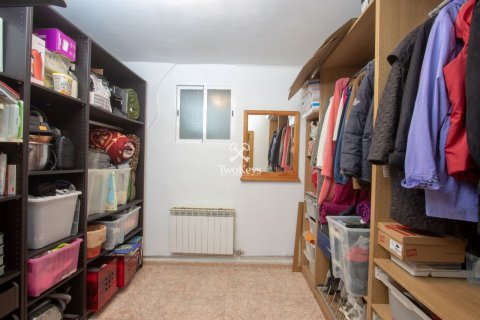 Wohnung zum Verkauf in Barcelona, Spanien 5 Schlafzimmer, 120 m2 Nr. 40997 - Foto 24