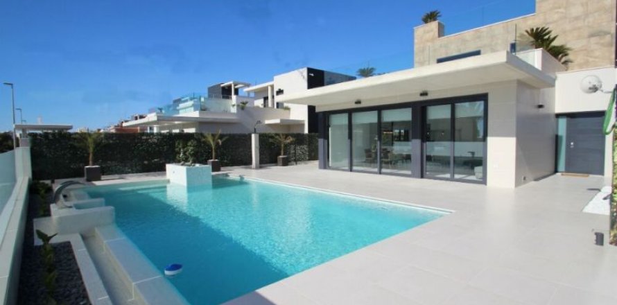 Villa in Villamartin, Alicante, Spanien 3 Schlafzimmer, 197 m2 Nr. 43316