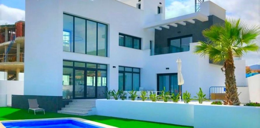 Villa in Finestrat, Alicante, Spanien 5 Schlafzimmer, 300 m2 Nr. 44997