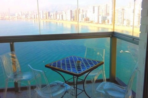 Wohnung zum Verkauf in Benidorm, Alicante, Spanien 1 Schlafzimmer, 85 m2 Nr. 44352 - Foto 1