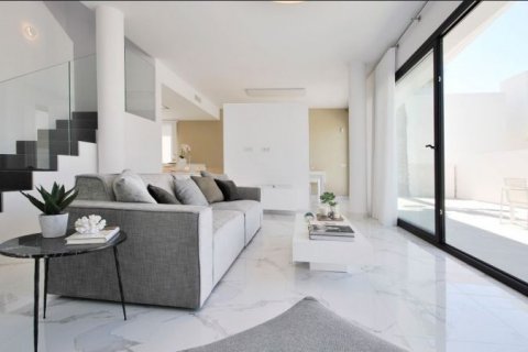 Villa zum Verkauf in Guardamar del Segura, Alicante, Spanien 3 Schlafzimmer, 158 m2 Nr. 42685 - Foto 5