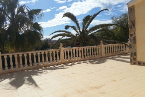 Villa zum Verkauf in Alicante, Spanien 6 Schlafzimmer, 450 m2 Nr. 45369 - Foto 5