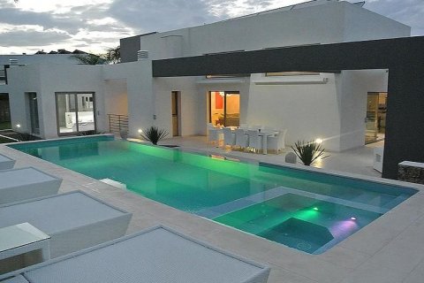 Villa zum Verkauf in Javea, Alicante, Spanien 5 Schlafzimmer, 240 m2 Nr. 44647 - Foto 6