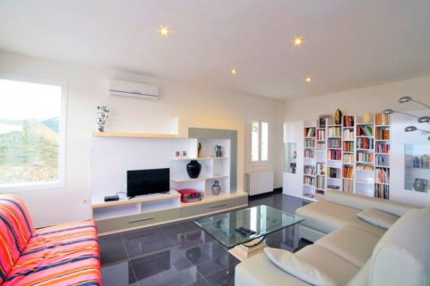 Villa zum Verkauf in Denia, Alicante, Spanien 3 Schlafzimmer, 215 m2 Nr. 42713 - Foto 10