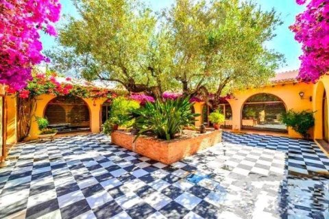 Villa zum Verkauf in Altea, Alicante, Spanien 7 Schlafzimmer, 1.37 m2 Nr. 41735 - Foto 9