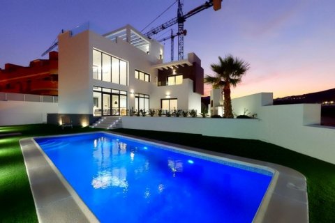 Villa zum Verkauf in Finestrat, Alicante, Spanien 3 Schlafzimmer, 300 m2 Nr. 45005 - Foto 1