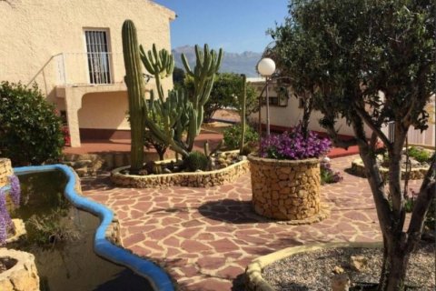 Villa zum Verkauf in Polop, Alicante, Spanien 6 Schlafzimmer, 268 m2 Nr. 45771 - Foto 7