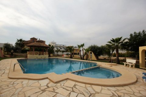 Villa zum Verkauf in Alfaz del Pi, Alicante, Spanien 4 Schlafzimmer, 184 m2 Nr. 43891 - Foto 2