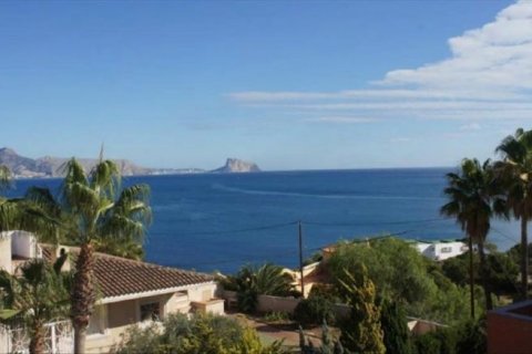 Villa zum Verkauf in Alfaz del Pi, Alicante, Spanien 3 Schlafzimmer, 300 m2 Nr. 44165 - Foto 4