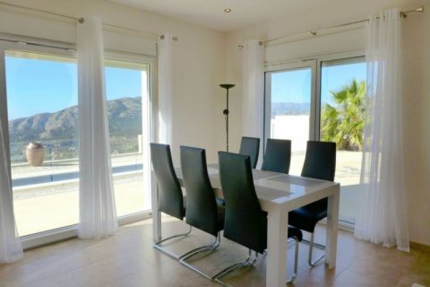 Villa zum Verkauf in Finestrat, Alicante, Spanien 4 Schlafzimmer, 680 m2 Nr. 45291 - Foto 9