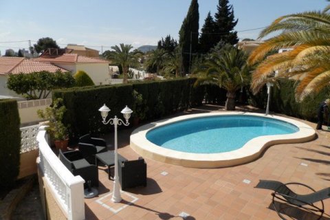 Villa zum Verkauf in Calpe, Alicante, Spanien 4 Schlafzimmer, 360 m2 Nr. 41525 - Foto 4