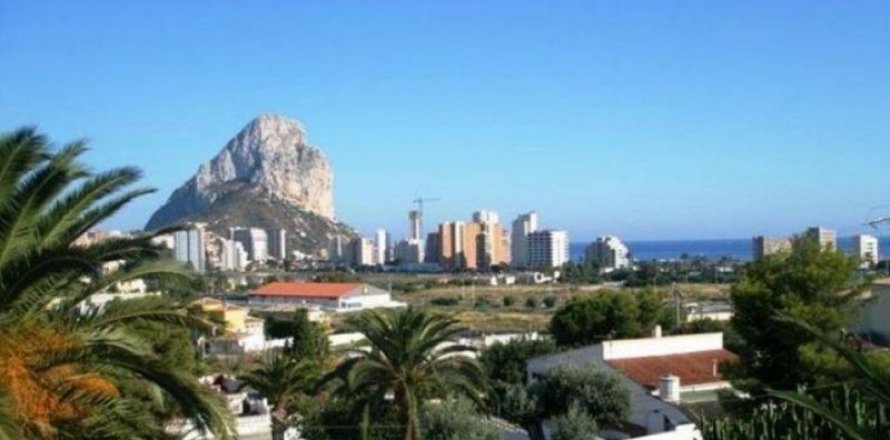 Villa in Calpe, Alicante, Spanien 4 Schlafzimmer,  Nr. 45588