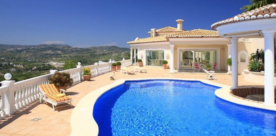 Villa in Moraira, Alicante, Spanien 5 Schlafzimmer, 566 m2 Nr. 44284