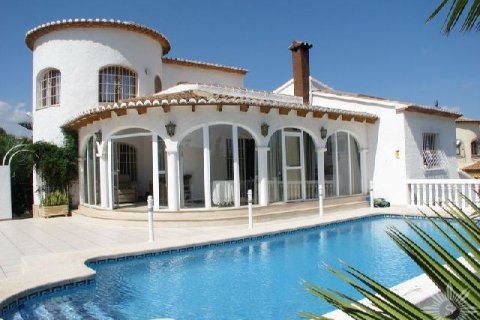 Villa zum Verkauf in Calpe, Alicante, Spanien 3 Schlafzimmer, 205 m2 Nr. 41411 - Foto 1