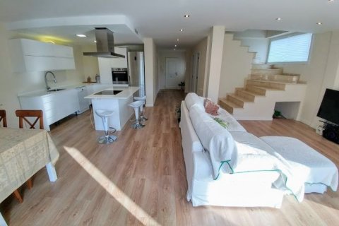 Villa zum Verkauf in Benidorm, Alicante, Spanien 6 Schlafzimmer, 240 m2 Nr. 44451 - Foto 8