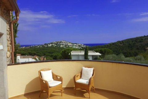 Villa zum Verkauf in L'Escala, Girona, Spanien 4 Schlafzimmer, 475 m2 Nr. 42927 - Foto 6