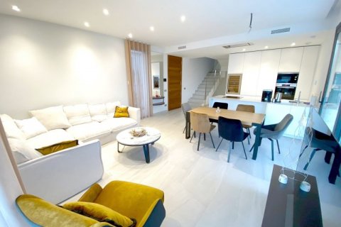Villa zum Verkauf in Finestrat, Alicante, Spanien 4 Schlafzimmer, 243 m2 Nr. 42167 - Foto 7