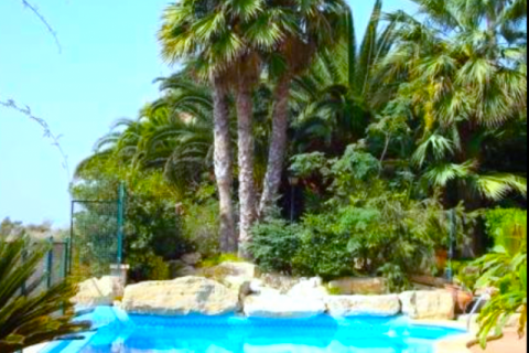 Villa zum Verkauf in Alicante, Spanien 6 Schlafzimmer, 675 m2 Nr. 41609 - Foto 3