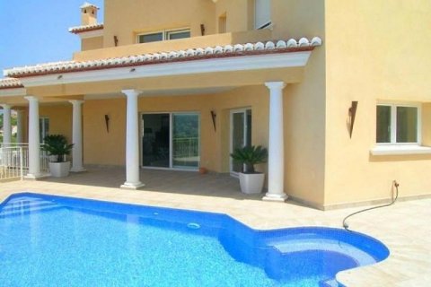 Villa zum Verkauf in Moraira, Alicante, Spanien 4 Schlafzimmer, 320 m2 Nr. 45882 - Foto 2