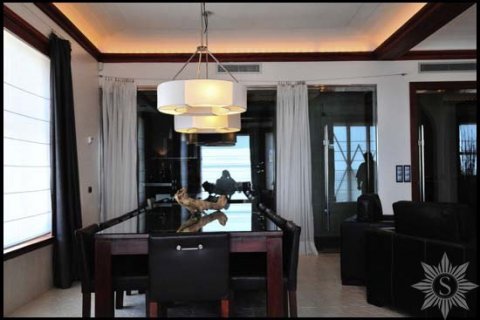 Villa zum Verkauf Mataro, Barcelona, Spanien 5 Schlafzimmer, 400 m2 Nr. 41424 - Foto 1